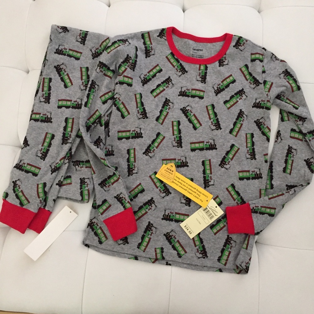 NWT leveret pj set trains size 12 boys